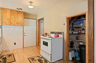 33459 Wild Cherry, Green Valley Lake, CA 92341 - Photo 3