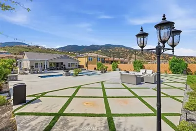 2627 Chad Zeller Lane, Corona, CA 92882 - Photo 19