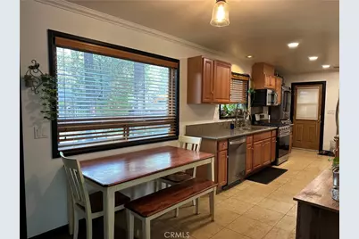 867 B Lane, Big Bear City, CA 92314 - Photo 11