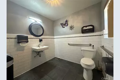 25268 Highway 18, Crestline, CA 92325 - Photo 5