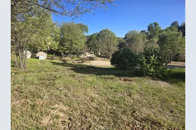 29783 Redwood, Cedar Glen, CA 92321 - Photo 3