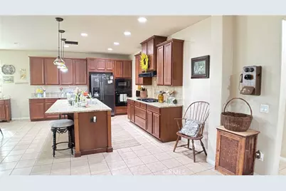 3895 American Elm Road, San Bernardino, CA 92407 - Photo 7