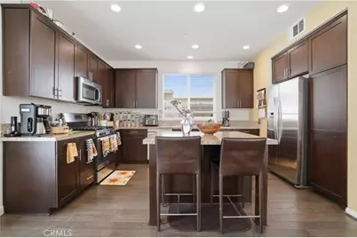 20040 Dampa Lane, Winnetka, CA 91306 - Photo 5