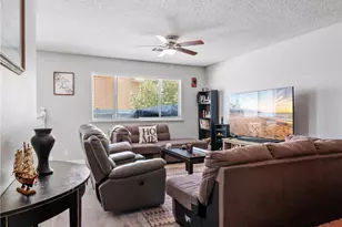 15880 Elcona Pl, Victorville, CA 92395 - Photo 15