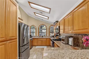 315 Fairway Dr, Lake Arrowhead, CA 92352 - Photo 9