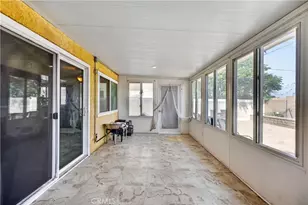 2820 Park Vista Dr, Rialto, CA 92376 - Photo 27