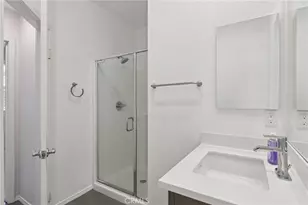 833 S Sumac Ln, Rialto, CA 92376 - Photo 11