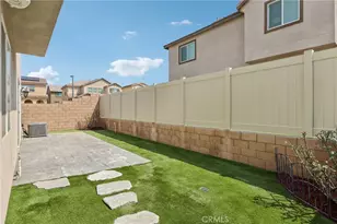 833 S Sumac Ln, Rialto, CA 92376 - Photo 35