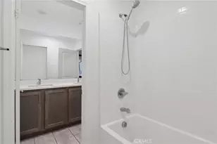 833 S Sumac Ln, Rialto, CA 92376 - Photo 19