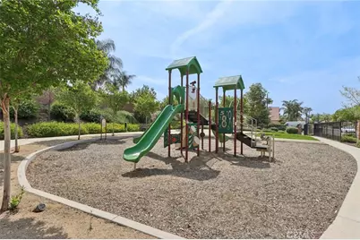 833 S Sumac Lane, Rialto, CA 92376 - Photo 45