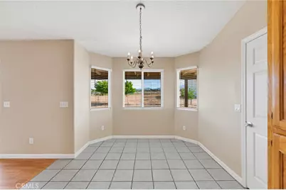6271 Smoke Tree, Phelan, CA 92371 - Photo 5