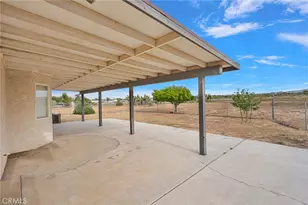6271 Smoke Tree, Phelan, CA 92371 - Photo 15