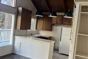 807 Sierra Vista, Twin Peaks, CA 92391 - Photo 9
