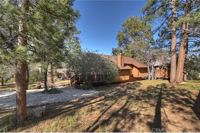 843 Victoria, Sugarloaf, CA 92386 - Photo 25