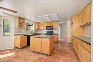 1703 Ridge, Colton, CA 92324 - Photo 9