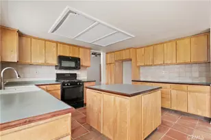 1703 Ridge, Colton, CA 92324 - Photo 11