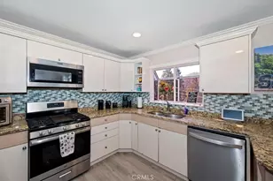 24288 Zurich Dr, Crestline, CA 92325 - Photo 13
