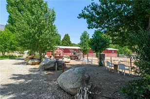 37547 Oak Glen Rd, Oak Glen, CA 92399 - Photo 41