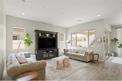 11976 Discovery Ct, Corona, CA 92883 - Photo 9