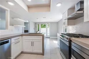 2782 Longwood Ct, Costa Mesa, CA 92626 - Photo 11