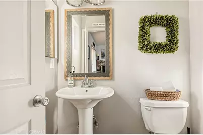 30701 Knoll View, Running Springs, CA 92382 - Photo 17