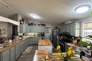 1550 Rimpau, Corona, CA 92881 - Photo 3