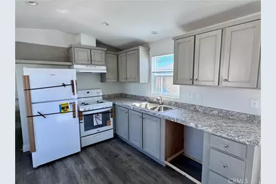 17455 Marygold Avenue #49, Bloomington, CA 92316 - Photo 5