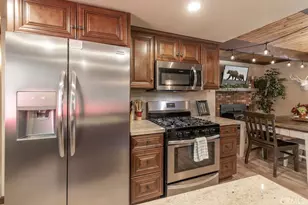 373 Crystal Lake, Big Bear Lake, CA 92315 - Photo 7