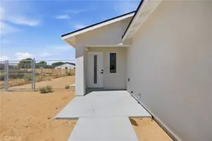 9237 S Loop Blvd, California City, CA 93505 - Photo 7