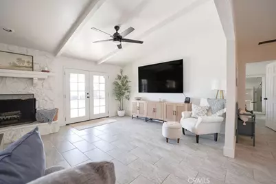 16465 Holcomb Way, Riverside, CA 92504 - Photo 11