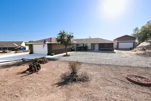 16465 Holcomb Way, Riverside, CA 92504 - Photo 43