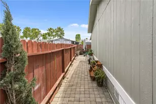 1721 E Colton Ave, Redlands, CA 92374 - Photo 25