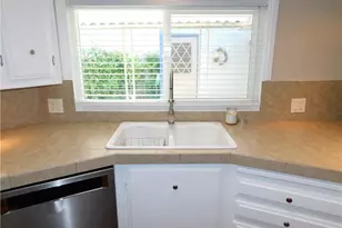 4040 E Piedmont Dr, Highland, CA 92346 - Photo 25