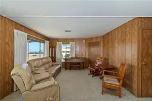 3850 Atlantic Ave, Highland, CA 92346 - Photo 9