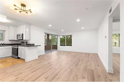 2275 Del Mar #207, Corona, CA 92882 - Photo 1