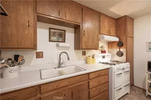 924 Michael, Big Bear City, CA 92314 - Photo 7