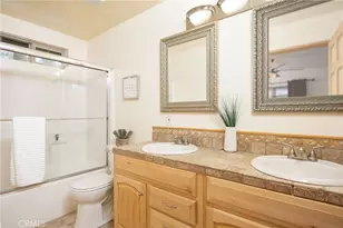 864 Jaybird, Big Bear Lake, CA 92315 - Photo 39
