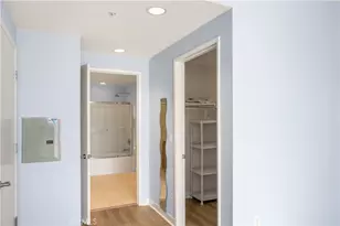 21301 Erwin, Woodland Hills, CA 91367 - Photo 7