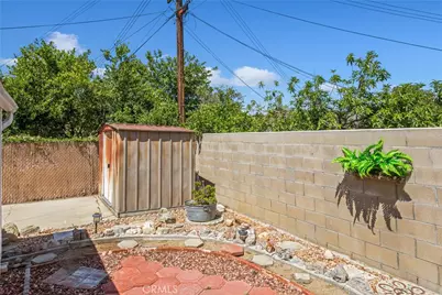 10721 Claremont Avenue, Bloomington, CA 92316 - Photo 27