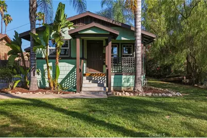 1132 E Citrus Avenue, Redlands, CA 92374 - Photo 1