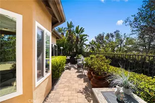 28561 Camelback, Trabuco Canyon, CA 92679 - Photo 27