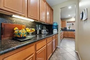 2966 Split Mountain, San Bernardino, CA 92407 - Photo 11