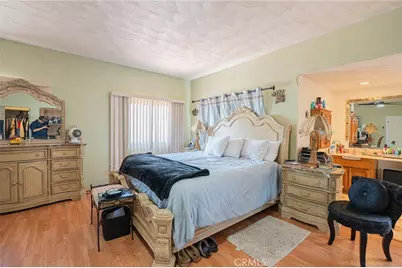 9700 S 5th Avenue, Inglewood, CA 90305 - Photo 37