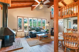 39576 Oakglen Rd, Fawnskin, CA 92333 - Photo 9