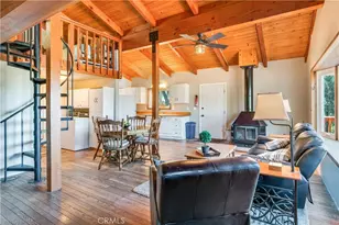 39576 Oakglen Rd, Fawnskin, CA 92333 - Photo 11