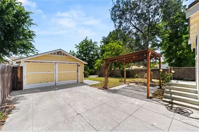 27257 Pacific, Highland, CA 92346 - Photo 29