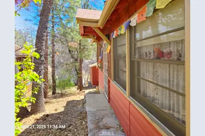 861 Santa Barbara, Sugarloaf, CA 92386 - Photo 29