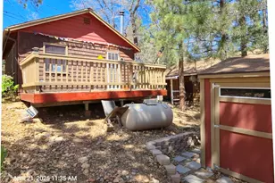 861 Santa Barbara, Sugarloaf, CA 92386 - Photo 7
