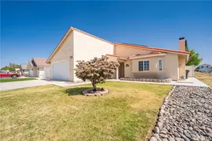 18270 Lakeview Dr, Victorville, CA 92395 - Photo 3
