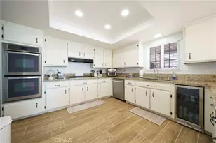 18270 Lakeview Dr, Victorville, CA 92395 - Photo 17